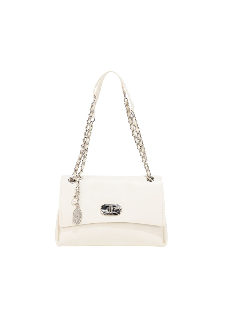 Sac bandoulière à fermoir métallique